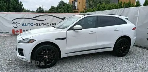 JAGUAR F-Pace 