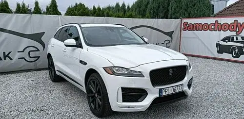JAGUAR F-Pace 