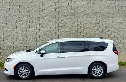 CHRYSLER Pacifica 