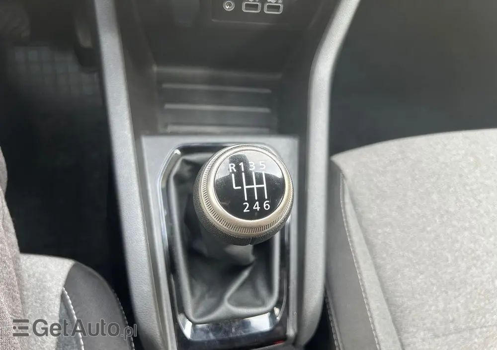 RENAULT Clio 1.0 TCe Evolution