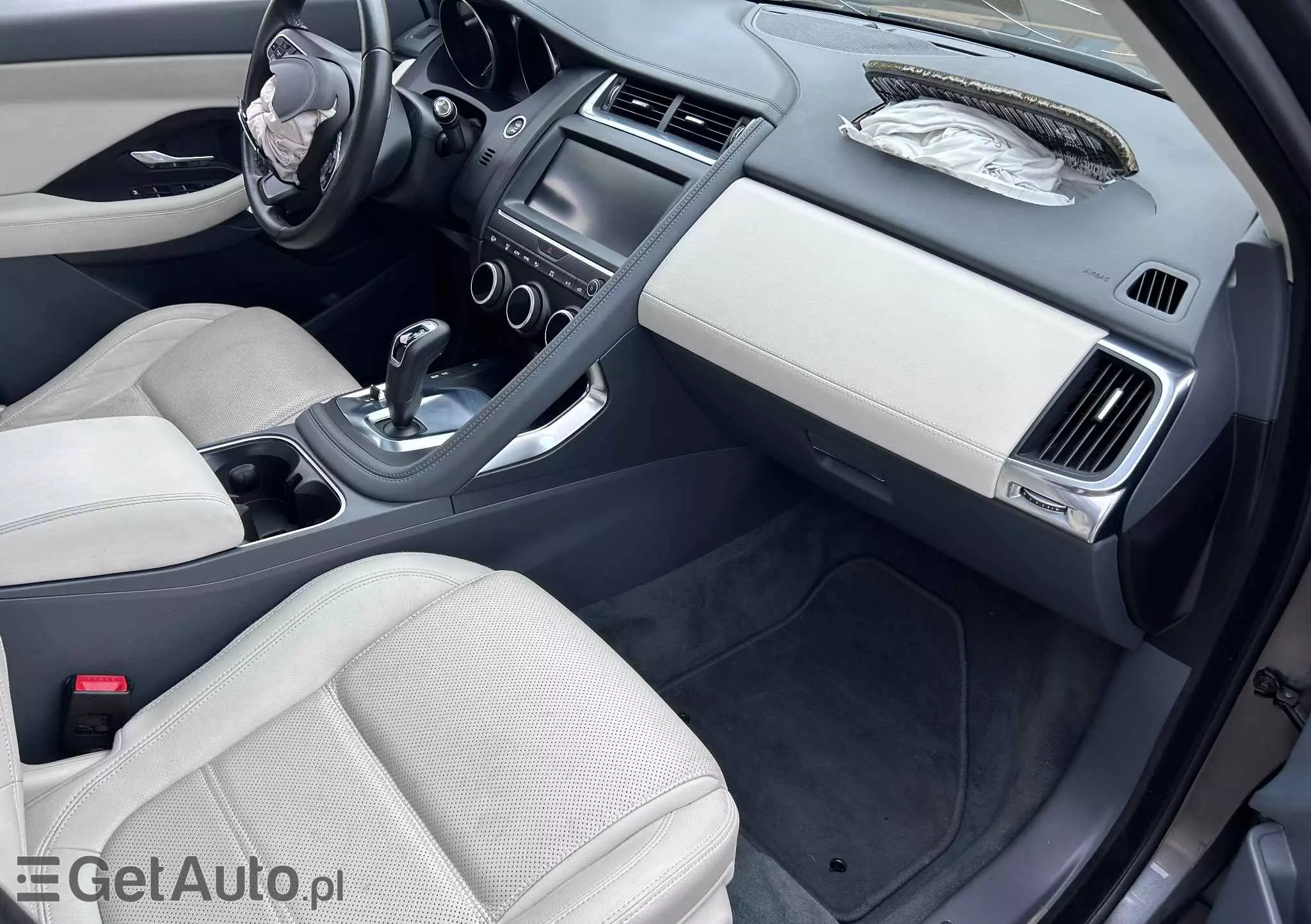 JAGUAR E-Pace P250 AWD