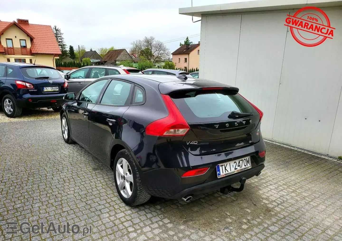 VOLVO V40 