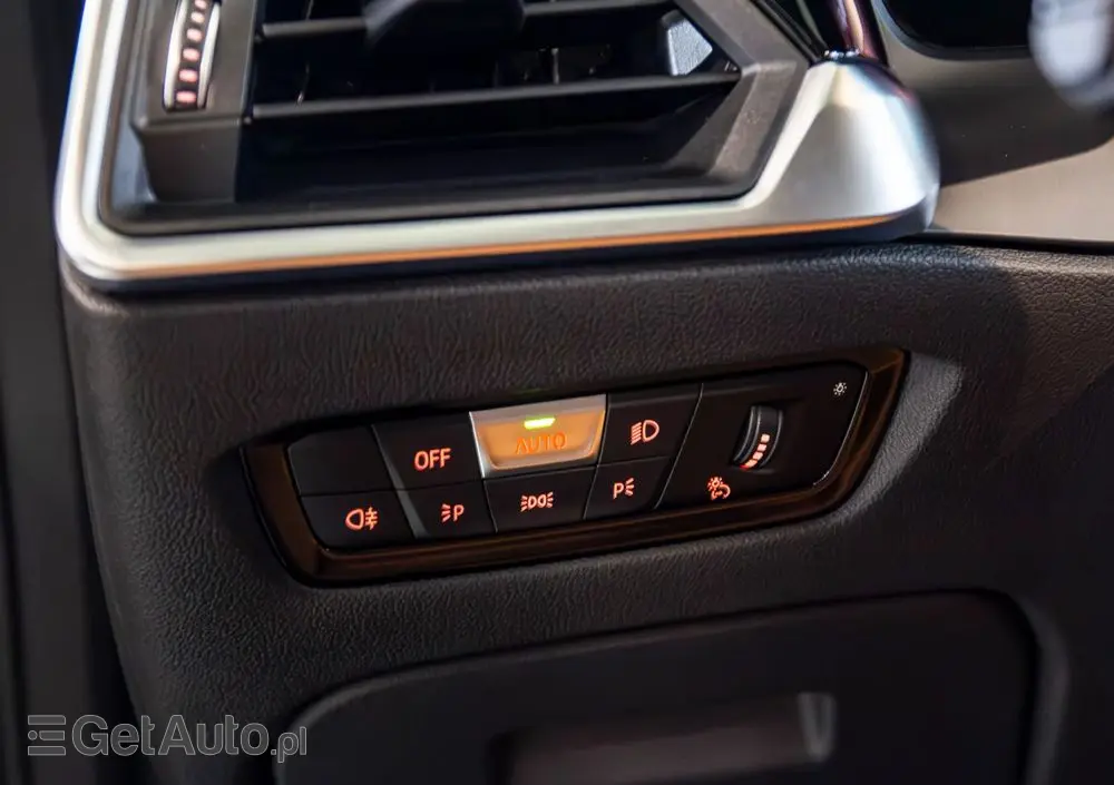 BMW Seria 2 M240i xDrive