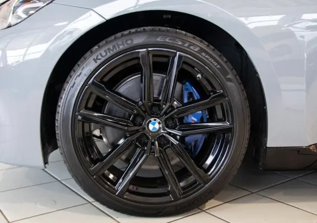 BMW Seria 2 M240i xDrive