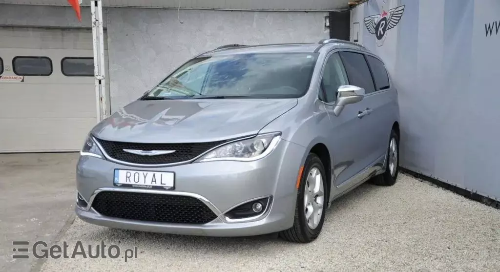 CHRYSLER Pacifica 