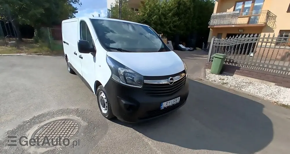 OPEL Vivaro 