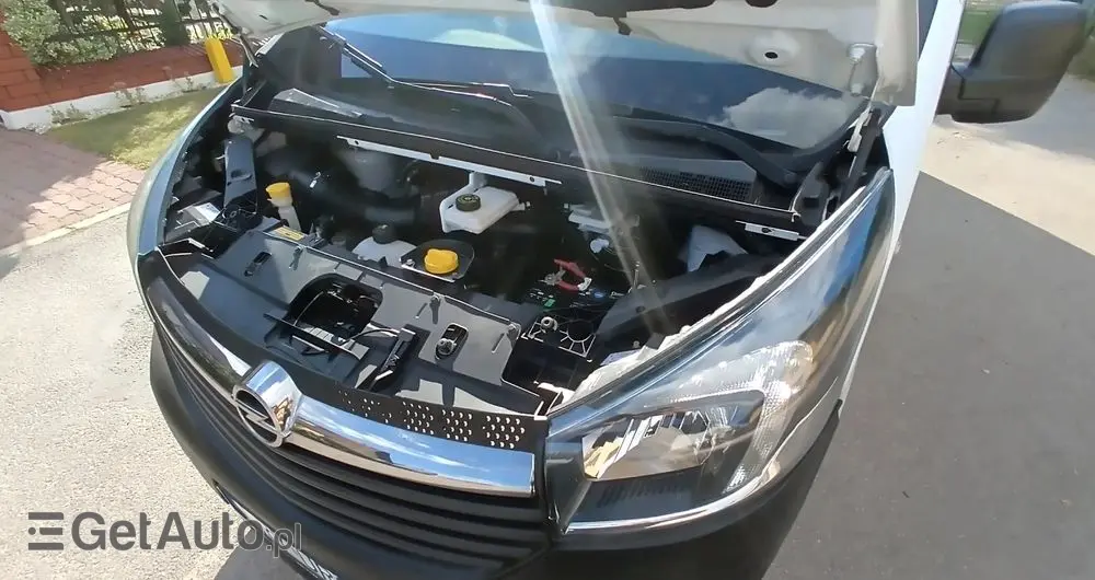 OPEL Vivaro 