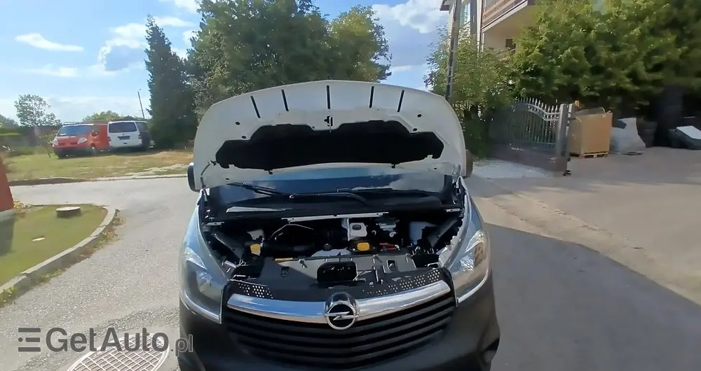 OPEL Vivaro 