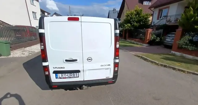 OPEL Vivaro 