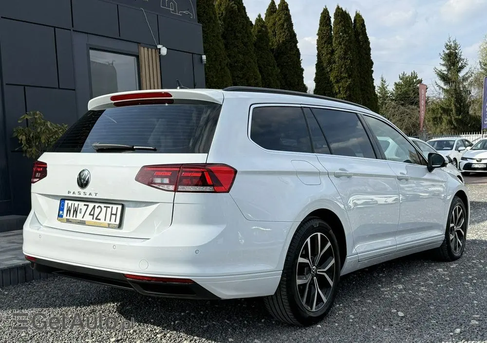 VOLKSWAGEN Passat 1.5 TSI EVO Business