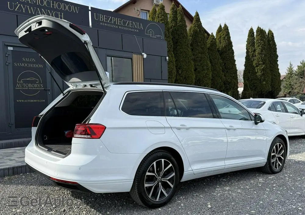 VOLKSWAGEN Passat 1.5 TSI EVO Business