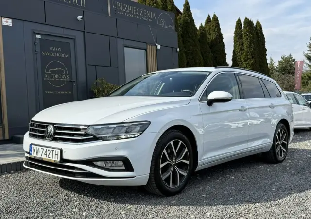 VOLKSWAGEN Passat 1.5 TSI EVO Business