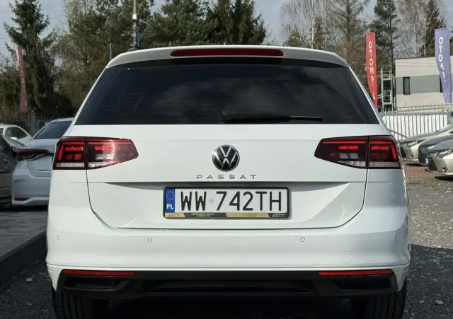 VOLKSWAGEN Passat 1.5 TSI EVO Business