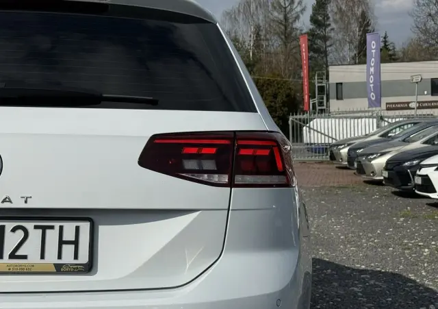 VOLKSWAGEN Passat 1.5 TSI EVO Business