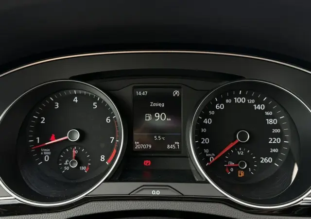 VOLKSWAGEN Passat 1.5 TSI EVO Business