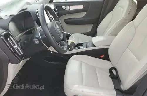VOLVO Xc 40 