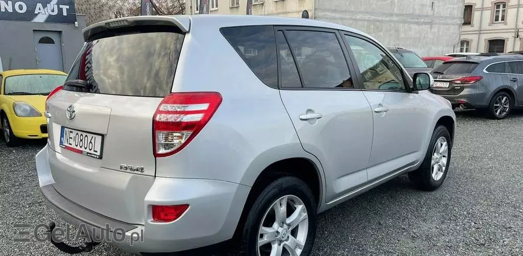 TOYOTA Rav 4 