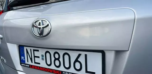 TOYOTA Rav 4 