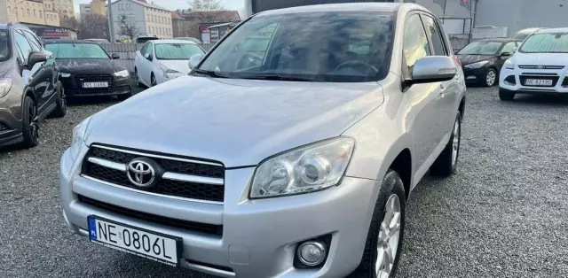 TOYOTA Rav 4 
