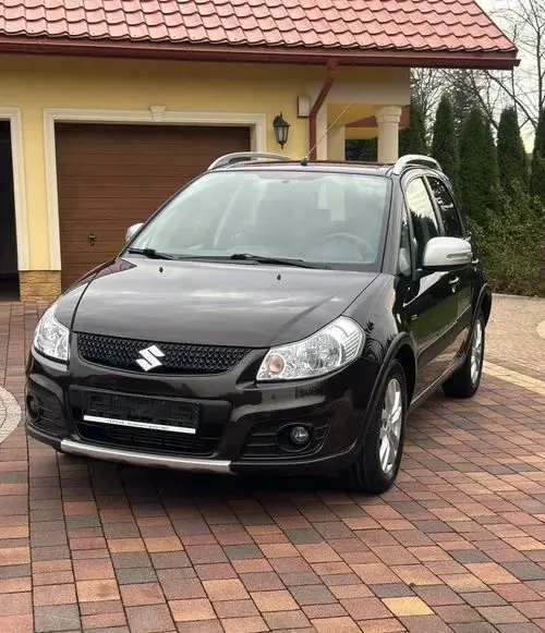 SUZUKI SX4 