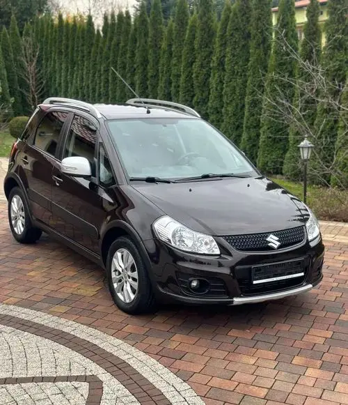 SUZUKI SX4 