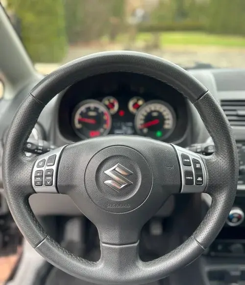 SUZUKI SX4 