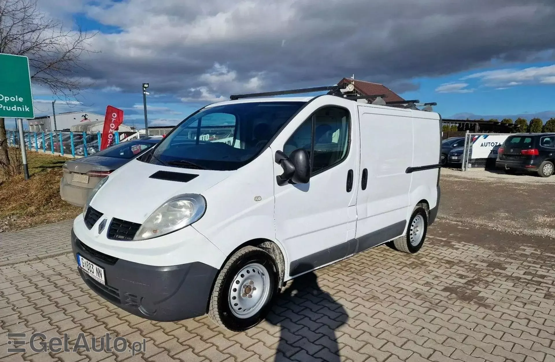 RENAULT Trafic 