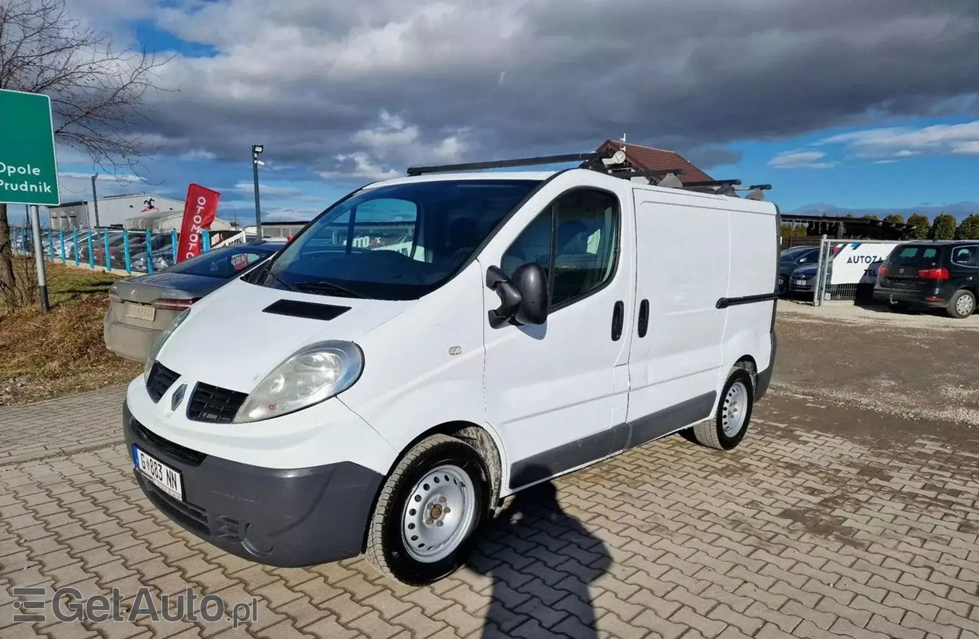 RENAULT Trafic 