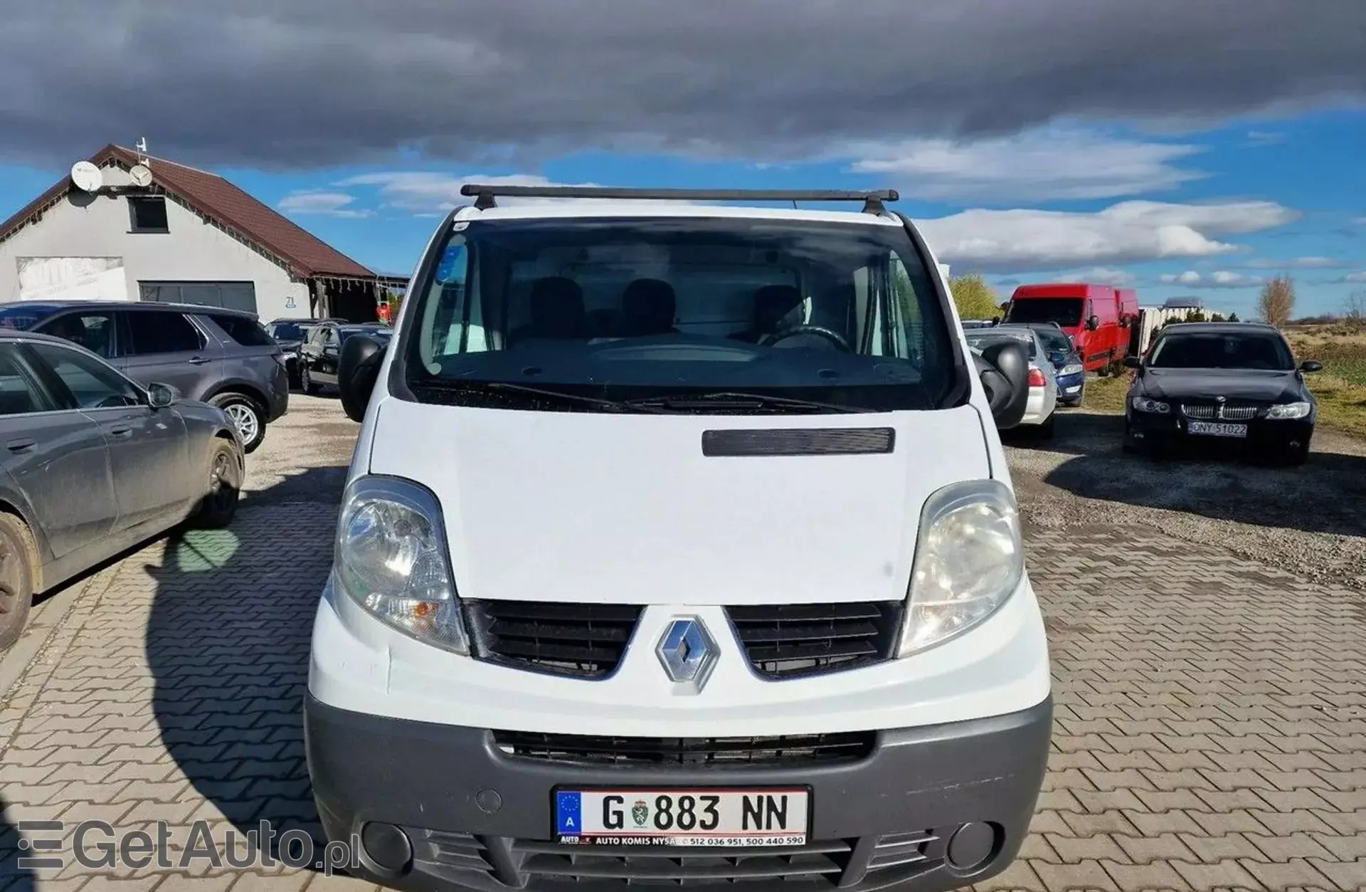 RENAULT Trafic 