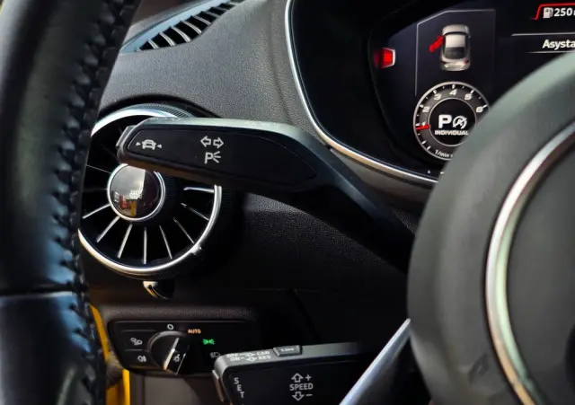 AUDI TT Coupé 2.0 TFSI quattro S tronic