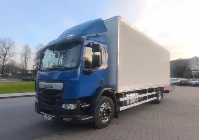 DAF LF 18.320 Kontener 20 palet 