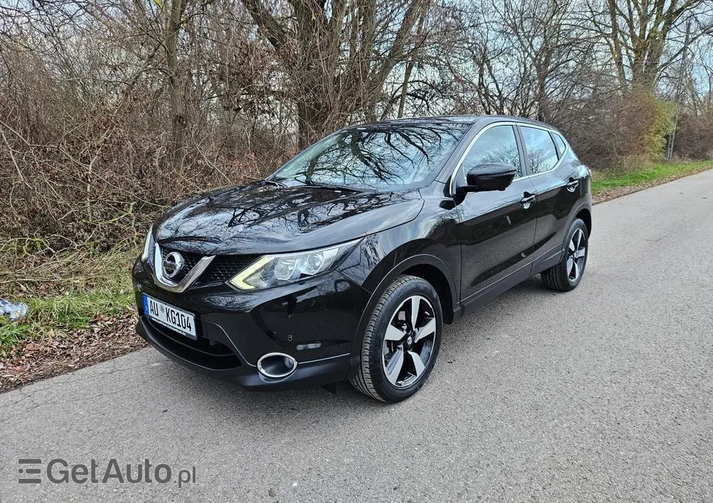 NISSAN Qashqai 1.2 DIG-T N-Connecta