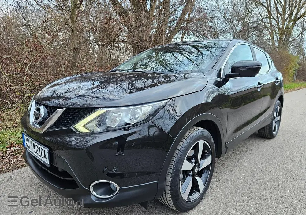 NISSAN Qashqai 1.2 DIG-T N-Connecta