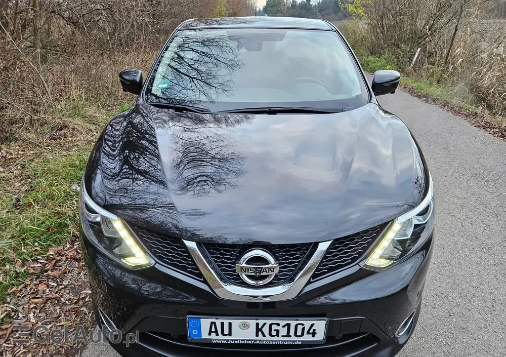 NISSAN Qashqai 1.2 DIG-T N-Connecta