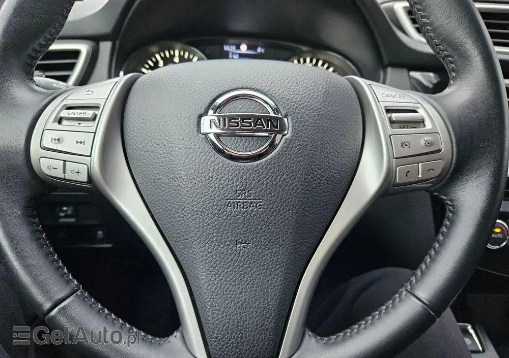 NISSAN Qashqai 1.2 DIG-T N-Connecta