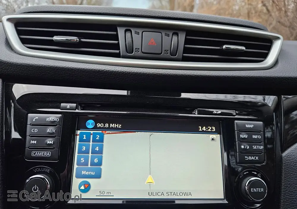 NISSAN Qashqai 1.2 DIG-T N-Connecta