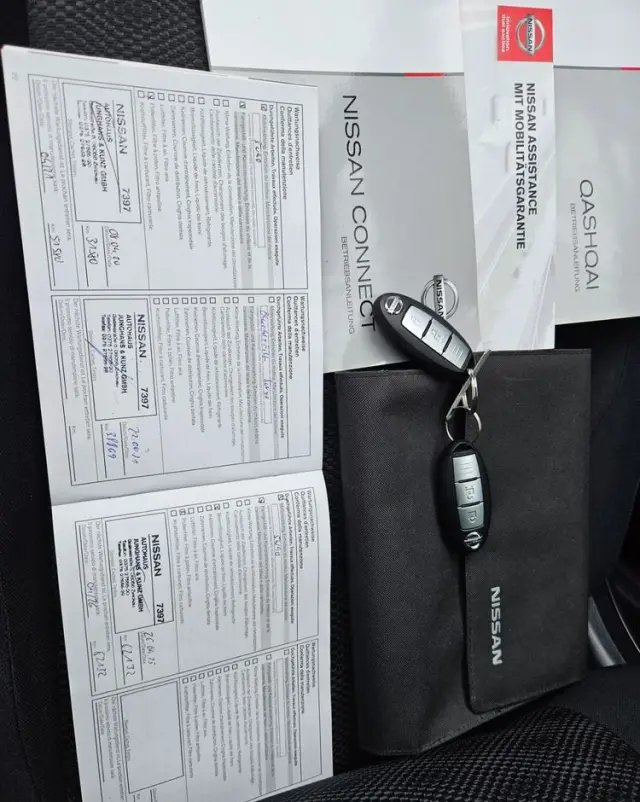 NISSAN Qashqai 1.2 DIG-T N-Connecta