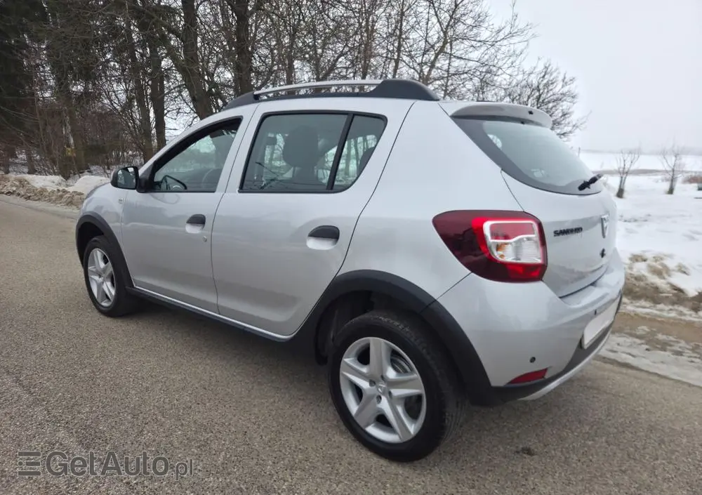 DACIA Sandero TCe 90 Laureate