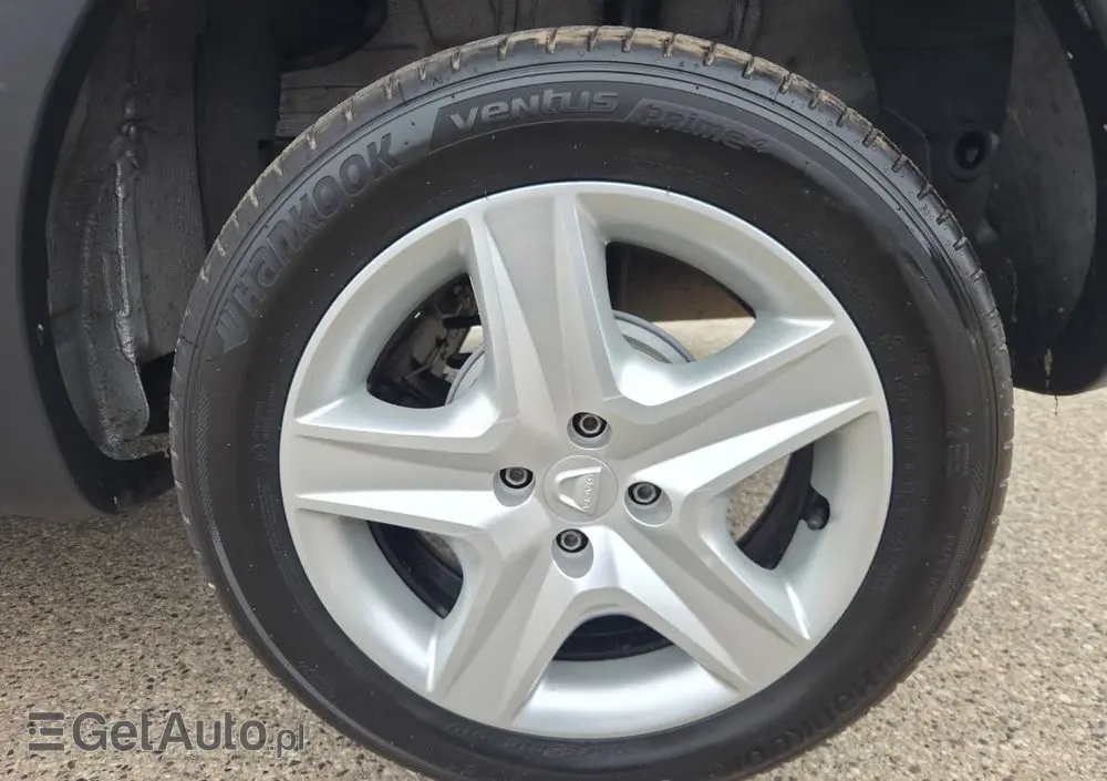 DACIA Sandero TCe 90 Laureate