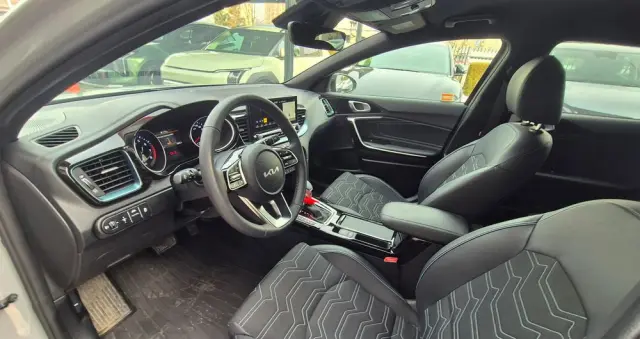KIA XCeed 1.6 T-GDI M DCT