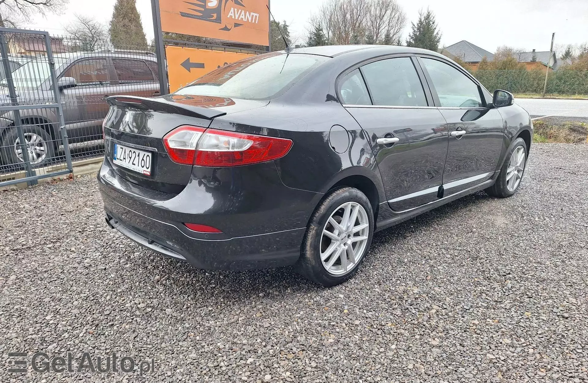 RENAULT Fluence 1.6 16V (110 KM)