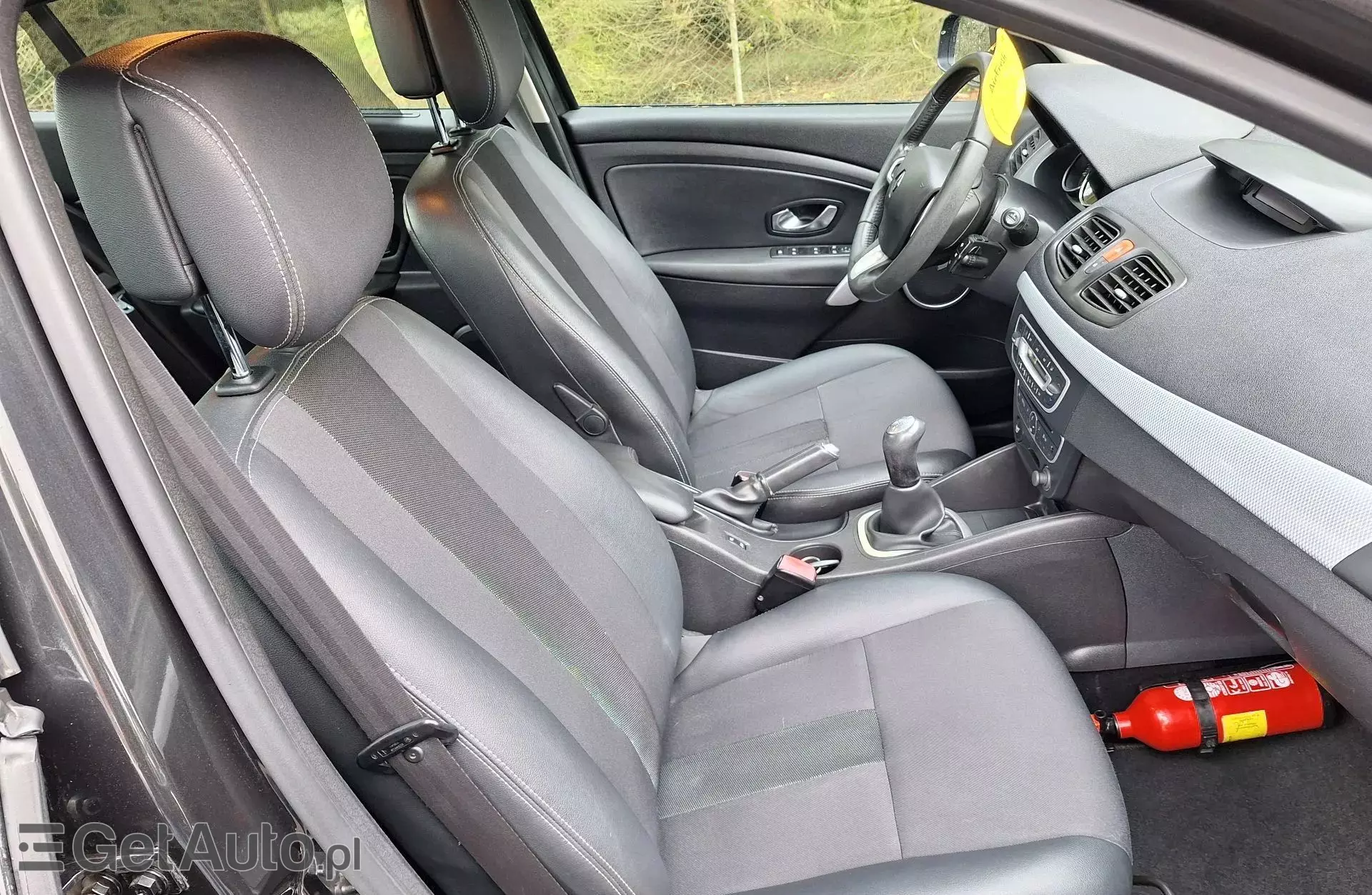 RENAULT Fluence 1.6 16V (110 KM)