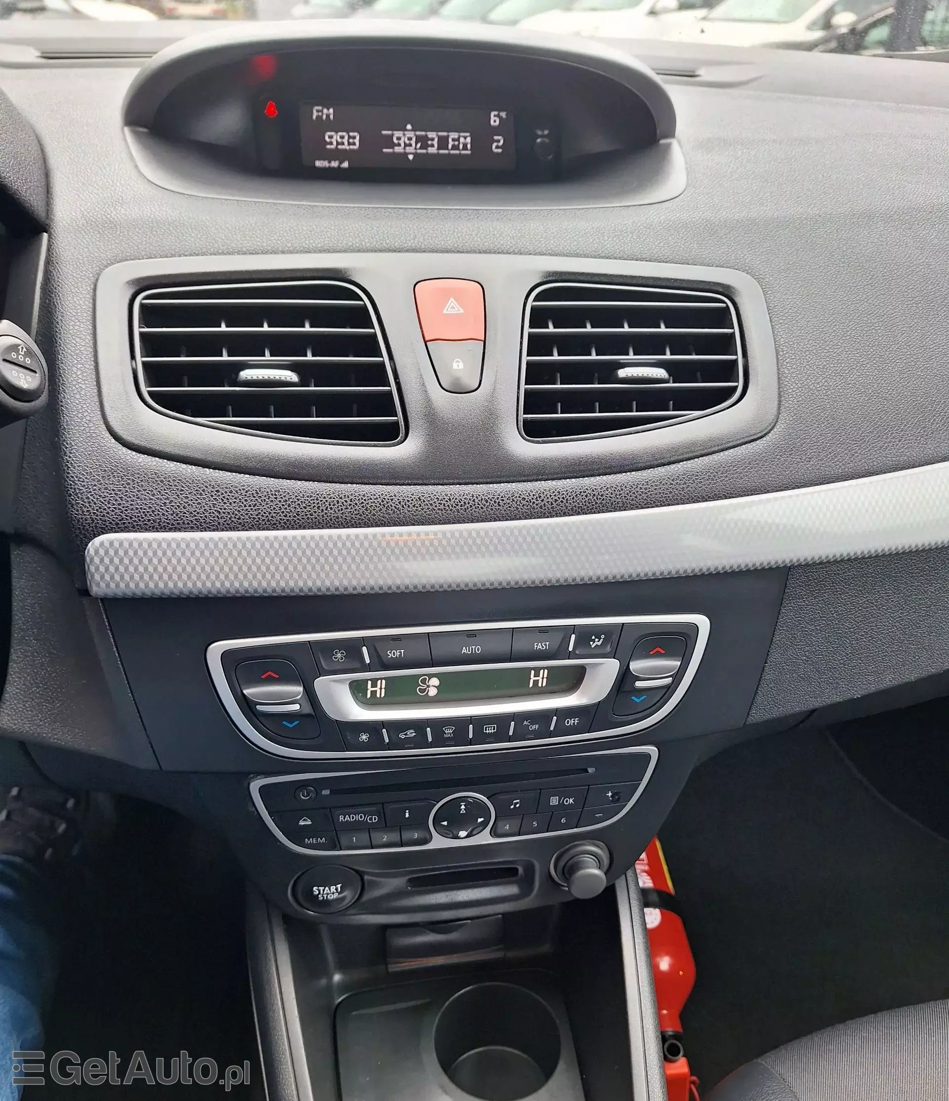 RENAULT Fluence 1.6 16V (110 KM)