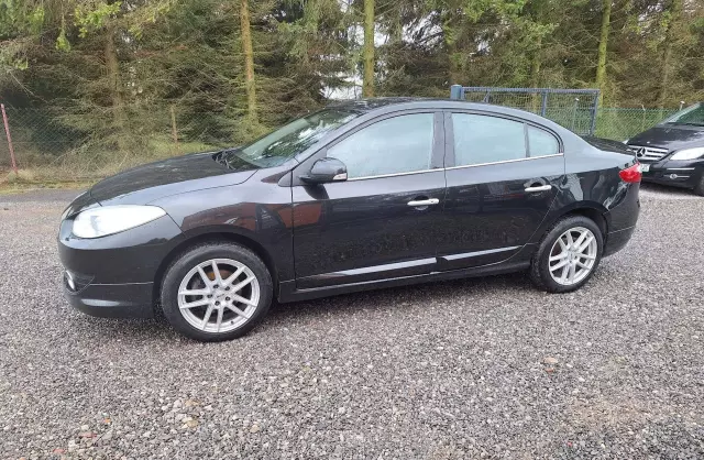 RENAULT Fluence 1.6 16V (110 KM)