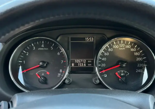 NISSAN Qashqai 2.0 4 x 4 tekna