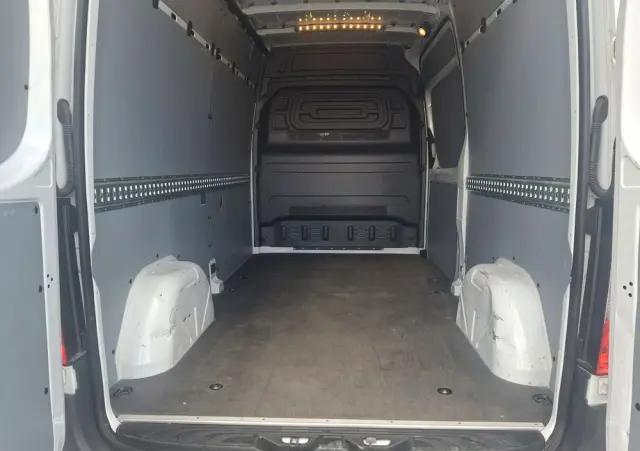 MERCEDES-BENZ SPRINTER 315 