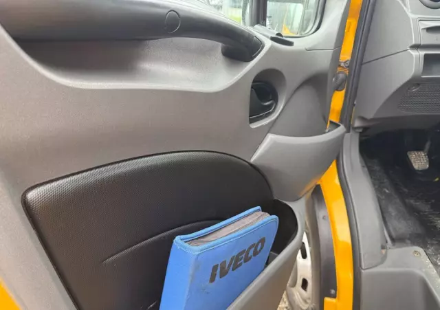 IVECO 35C17  KIPER WYWROTKA 