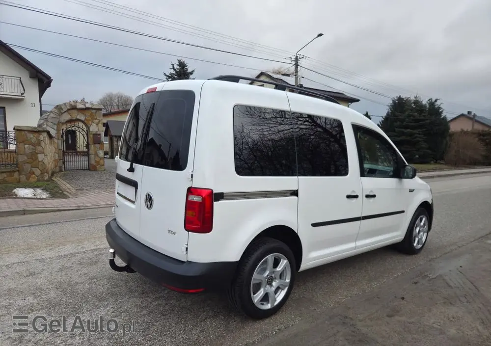 VOLKSWAGEN Caddy 