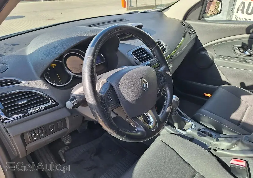 RENAULT Megane 1.9 dCi Dynamique