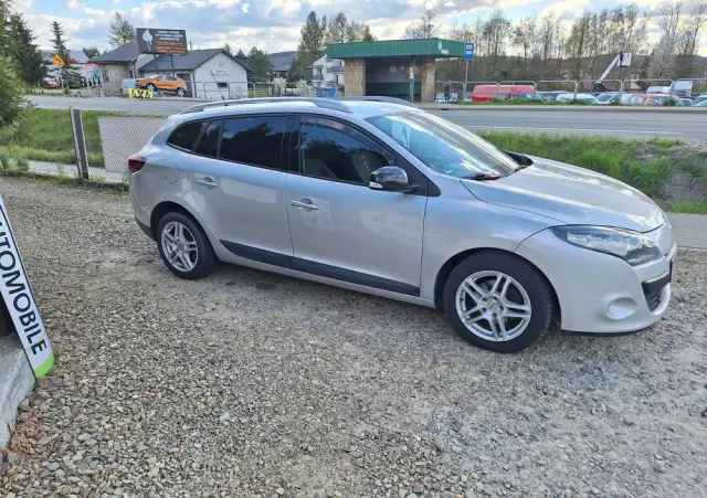 RENAULT Megane 1.9 dCi Dynamique